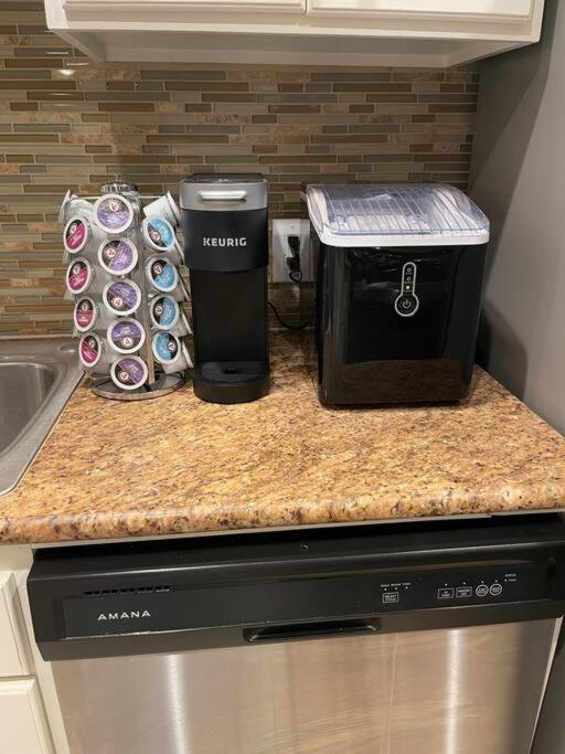 Beautiful/Spacious 2 Bedroom Houston Near Galleria Екстериор снимка