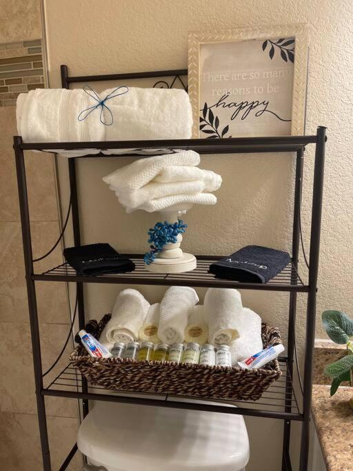 Beautiful/Spacious 2 Bedroom Houston Near Galleria Екстериор снимка