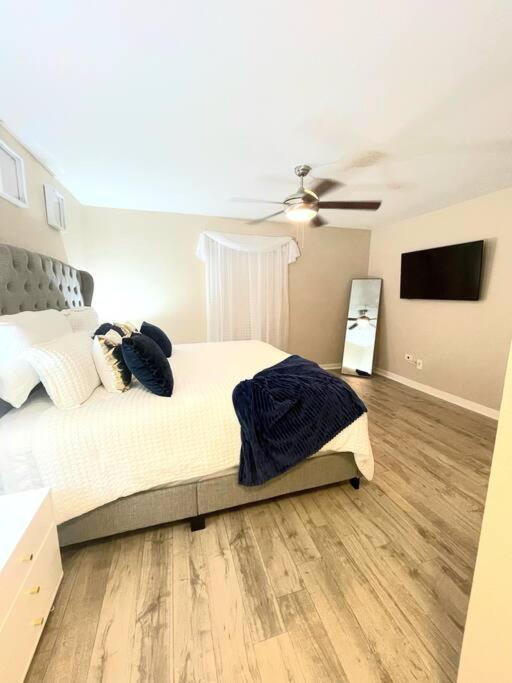 Beautiful/Spacious 2 Bedroom Houston Near Galleria Екстериор снимка